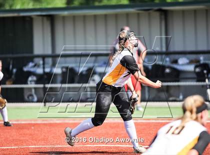 Thumbnail 3 in West vs. Malakoff (UIL Class 3A Region III Final) photogallery.