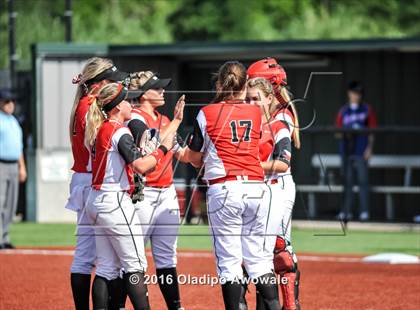Thumbnail 1 in West vs. Malakoff (UIL Class 3A Region III Final) photogallery.