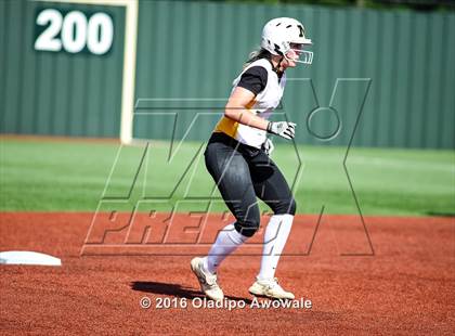 Thumbnail 1 in West vs. Malakoff (UIL Class 3A Region III Final) photogallery.