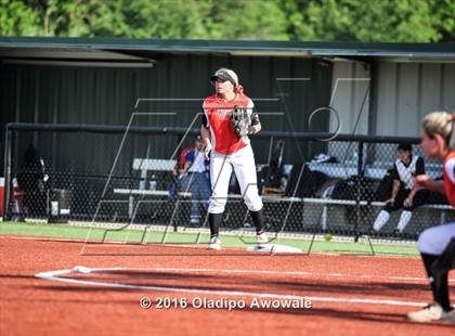 Thumbnail 2 in West vs. Malakoff (UIL Class 3A Region III Final) photogallery.