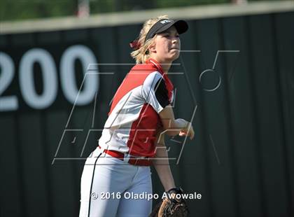 Thumbnail 1 in West vs. Malakoff (UIL Class 3A Region III Final) photogallery.