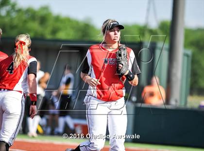 Thumbnail 3 in West vs. Malakoff (UIL Class 3A Region III Final) photogallery.