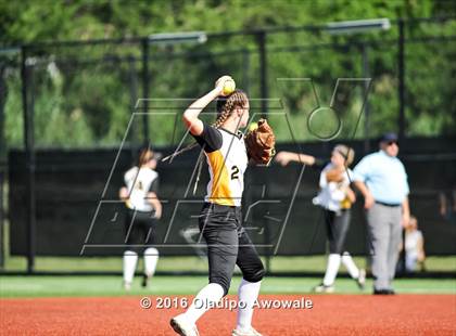 Thumbnail 2 in West vs. Malakoff (UIL Class 3A Region III Final) photogallery.