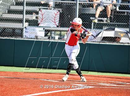Thumbnail 1 in West vs. Malakoff (UIL Class 3A Region III Final) photogallery.
