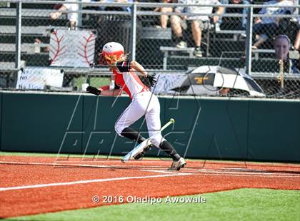 Thumbnail 3 in West vs. Malakoff (UIL Class 3A Region III Final) photogallery.