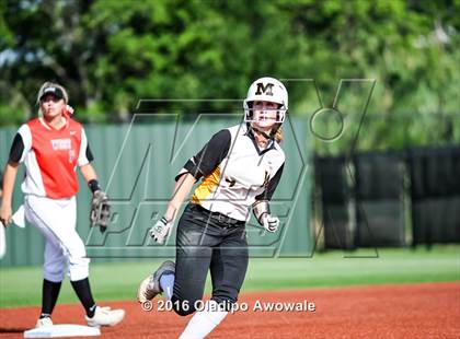 Thumbnail 1 in West vs. Malakoff (UIL Class 3A Region III Final) photogallery.