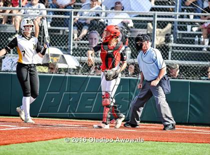 Thumbnail 3 in West vs. Malakoff (UIL Class 3A Region III Final) photogallery.