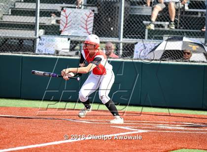 Thumbnail 3 in West vs. Malakoff (UIL Class 3A Region III Final) photogallery.