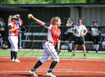 Thumbnail 1 in West vs. Malakoff (UIL Class 3A Region III Final) photogallery.