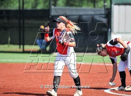 Thumbnail 1 in West vs. Malakoff (UIL Class 3A Region III Final) photogallery.