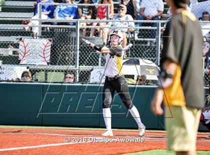 Thumbnail 1 in West vs. Malakoff (UIL Class 3A Region III Final) photogallery.