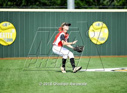 Thumbnail 2 in West vs. Malakoff (UIL Class 3A Region III Final) photogallery.