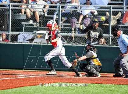 Thumbnail 3 in West vs. Malakoff (UIL Class 3A Region III Final) photogallery.