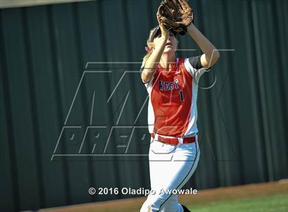 Thumbnail 1 in West vs. Malakoff (UIL Class 3A Region III Final) photogallery.