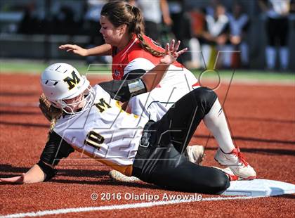 Thumbnail 1 in West vs. Malakoff (UIL Class 3A Region III Final) photogallery.