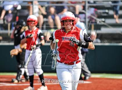 Thumbnail 1 in West vs. Malakoff (UIL Class 3A Region III Final) photogallery.