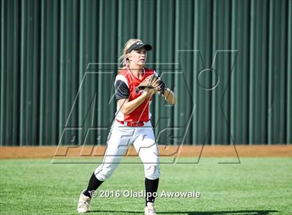 Thumbnail 2 in West vs. Malakoff (UIL Class 3A Region III Final) photogallery.