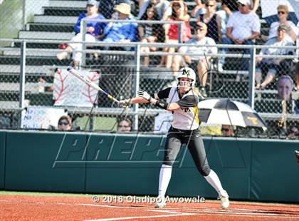 Thumbnail 1 in West vs. Malakoff (UIL Class 3A Region III Final) photogallery.