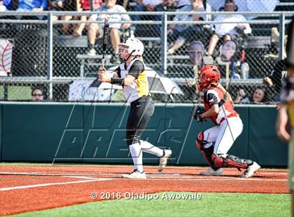 Thumbnail 1 in West vs. Malakoff (UIL Class 3A Region III Final) photogallery.