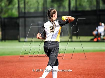 Thumbnail 1 in West vs. Malakoff (UIL Class 3A Region III Final) photogallery.
