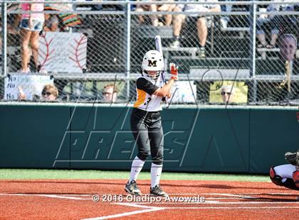 Thumbnail 3 in West vs. Malakoff (UIL Class 3A Region III Final) photogallery.