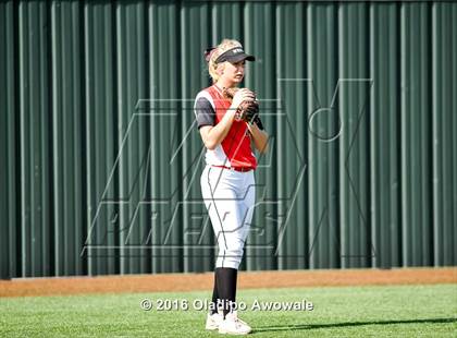 Thumbnail 2 in West vs. Malakoff (UIL Class 3A Region III Final) photogallery.