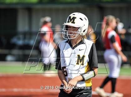 Thumbnail 2 in West vs. Malakoff (UIL Class 3A Region III Final) photogallery.