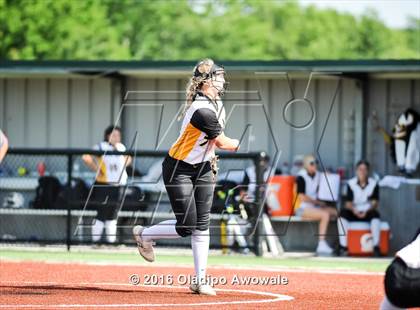 Thumbnail 3 in West vs. Malakoff (UIL Class 3A Region III Final) photogallery.