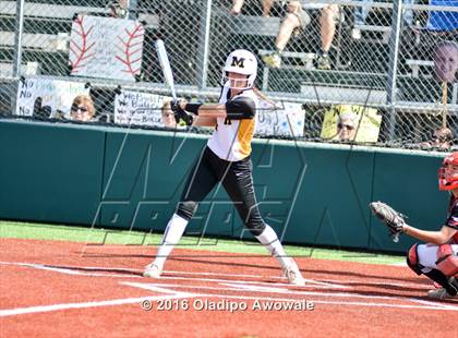 Thumbnail 3 in West vs. Malakoff (UIL Class 3A Region III Final) photogallery.