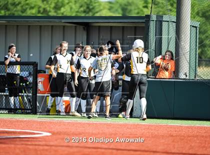 Thumbnail 3 in West vs. Malakoff (UIL Class 3A Region III Final) photogallery.