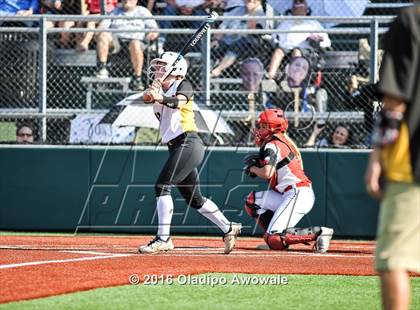 Thumbnail 3 in West vs. Malakoff (UIL Class 3A Region III Final) photogallery.