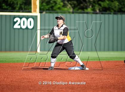 Thumbnail 3 in West vs. Malakoff (UIL Class 3A Region III Final) photogallery.