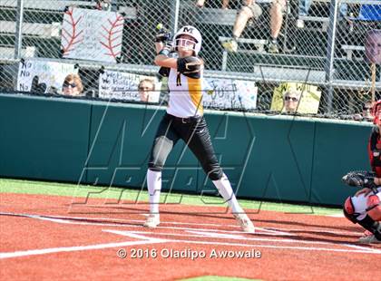 Thumbnail 1 in West vs. Malakoff (UIL Class 3A Region III Final) photogallery.