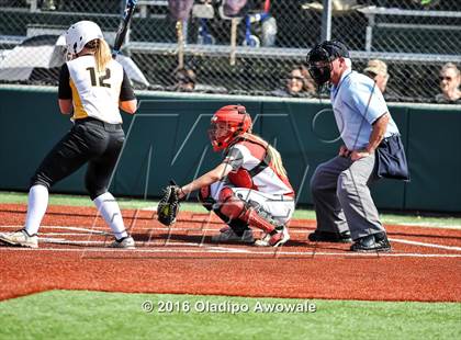 Thumbnail 3 in West vs. Malakoff (UIL Class 3A Region III Final) photogallery.