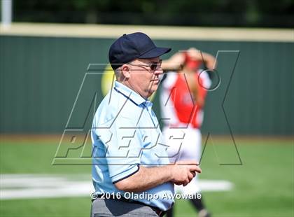 Thumbnail 1 in West vs. Malakoff (UIL Class 3A Region III Final) photogallery.