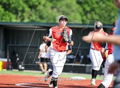 Thumbnail 2 in West vs. Malakoff (UIL Class 3A Region III Final) photogallery.