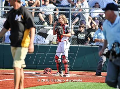 Thumbnail 1 in West vs. Malakoff (UIL Class 3A Region III Final) photogallery.