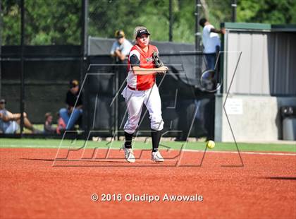 Thumbnail 2 in West vs. Malakoff (UIL Class 3A Region III Final) photogallery.