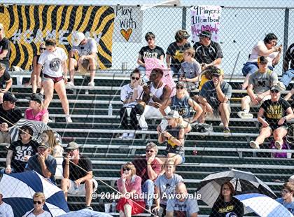 Thumbnail 2 in West vs. Malakoff (UIL Class 3A Region III Final) photogallery.
