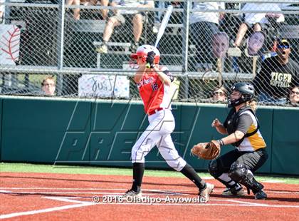 Thumbnail 1 in West vs. Malakoff (UIL Class 3A Region III Final) photogallery.