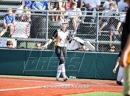 Thumbnail 3 in West vs. Malakoff (UIL Class 3A Region III Final) photogallery.