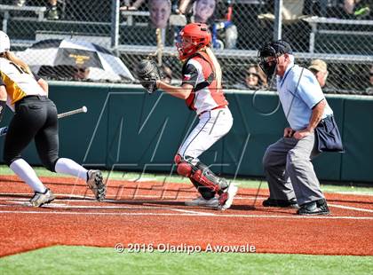Thumbnail 3 in West vs. Malakoff (UIL Class 3A Region III Final) photogallery.