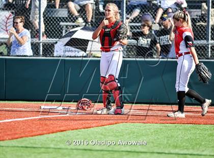 Thumbnail 2 in West vs. Malakoff (UIL Class 3A Region III Final) photogallery.