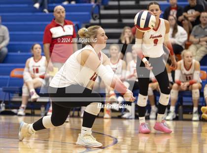 Thumbnail 3 in Heyworth vs. Argenta-Oreana (IHSA 1A Regional Semifinal) photogallery.