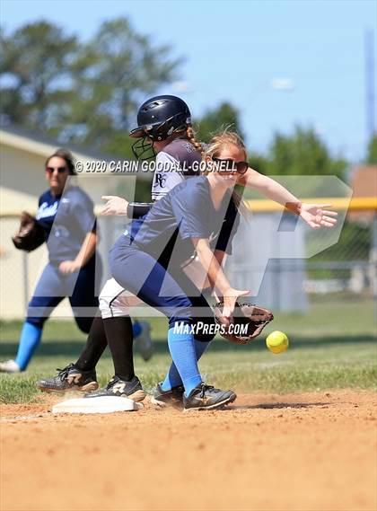Thumbnail 2 in East Carteret Softball (Extending the Season) photogallery.
