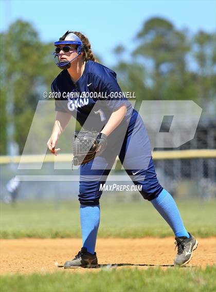 Thumbnail 3 in East Carteret Softball (Extending the Season) photogallery.