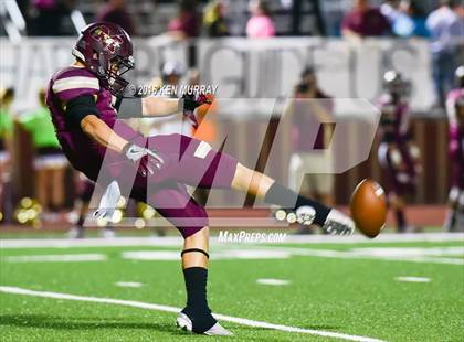 Thumbnail 1 in Magnolia vs Magnolia West photogallery.
