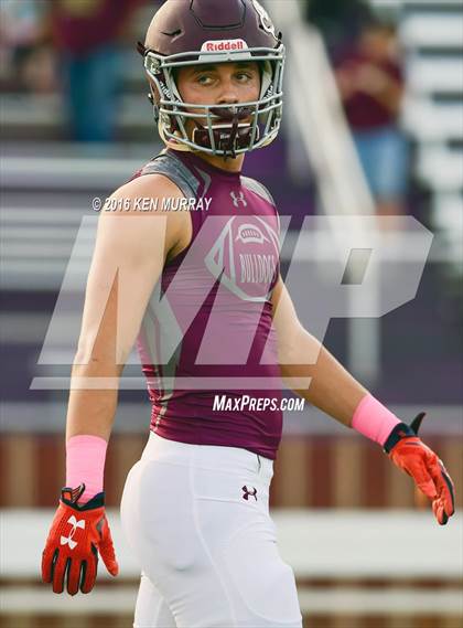 Thumbnail 1 in Magnolia vs Magnolia West photogallery.