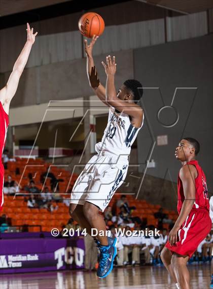 Thumbnail 2 in Dallas HSAA Blue vs. Wyatt (DFW Basketball Challenge) photogallery.