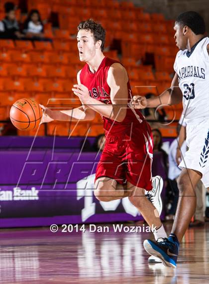Thumbnail 1 in Dallas HSAA Blue vs. Wyatt (DFW Basketball Challenge) photogallery.